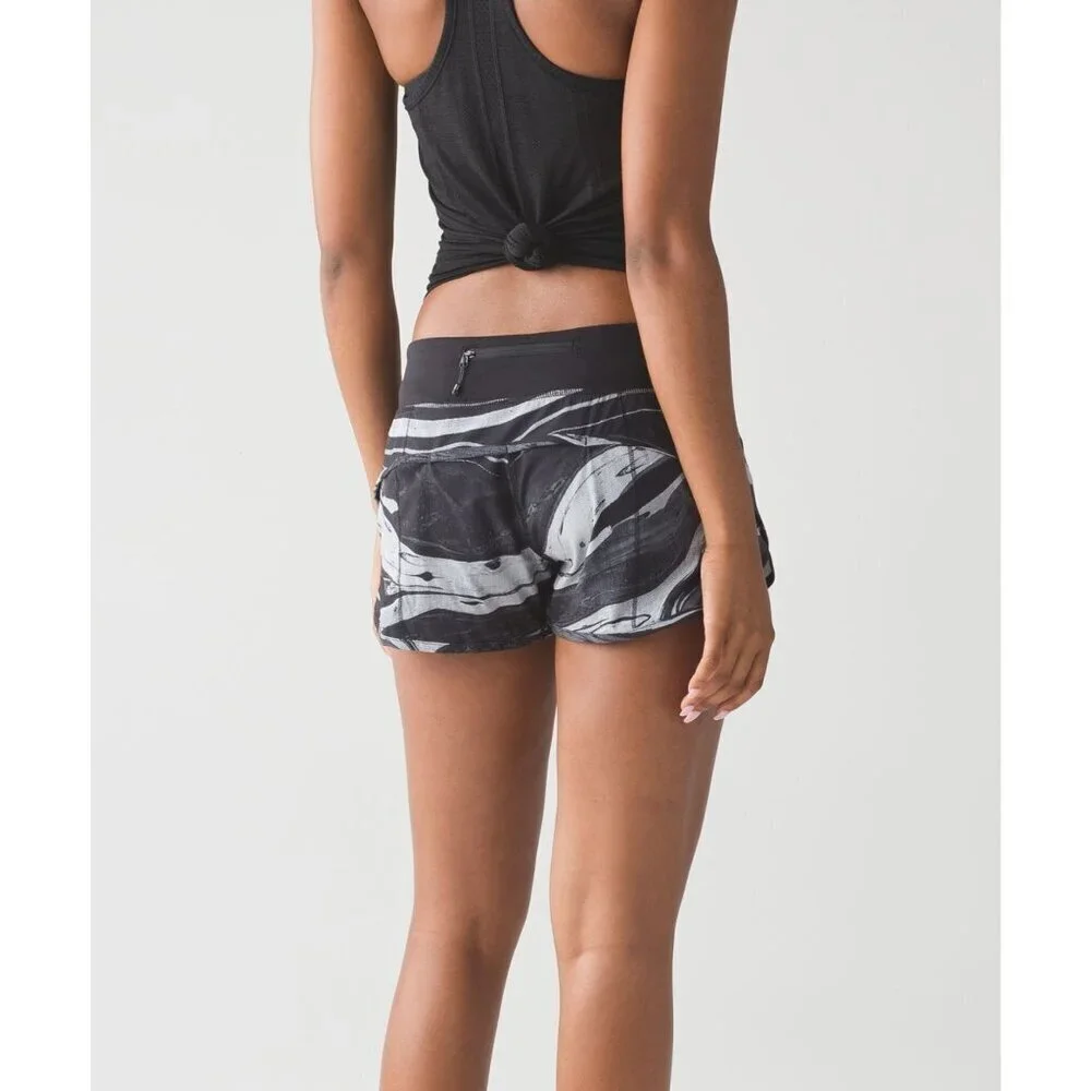 Lululemon Marbled Mix Speed Short White Black Speed Short Size 4 - 2926